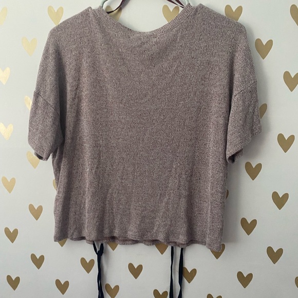 One ❤️ clothing crop top - Picture 5 of 5